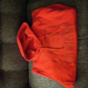 PRICE DROP🟥MEN RED HOODIE 🩸🟥